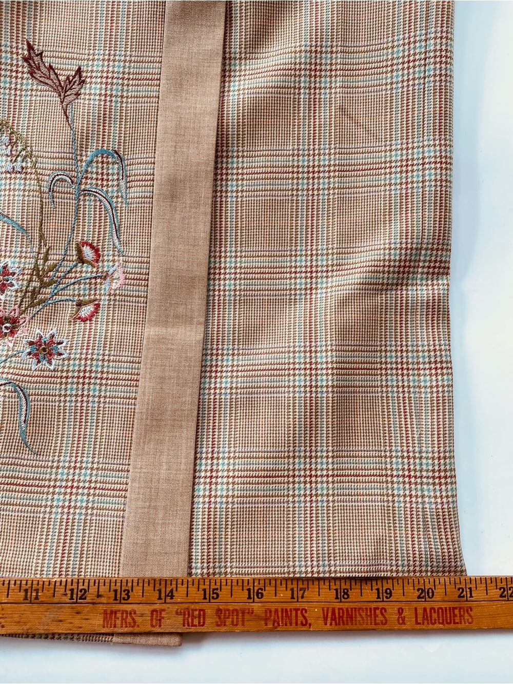 Pendleton Virgin Wool Houndstooth Plaid Skirt with Floral Embroidery - Beige - Picture 8 of 9